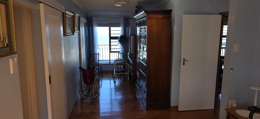 4 Bedroom Property for Sale in Dana Bay Western Cape